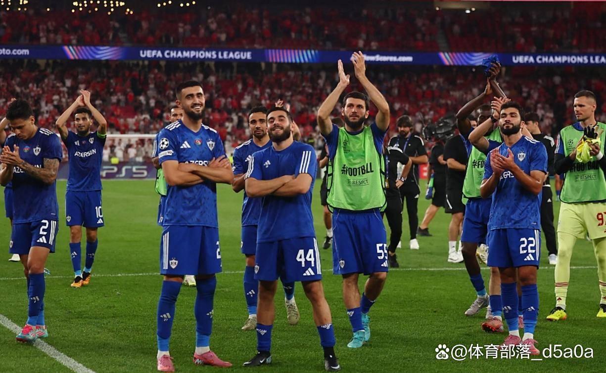 包含赛地聚焦——欧冠赛前热度飙升，密尔沃基雄鹿伤情更新，态度坚定，临场指挥获称赞的词条